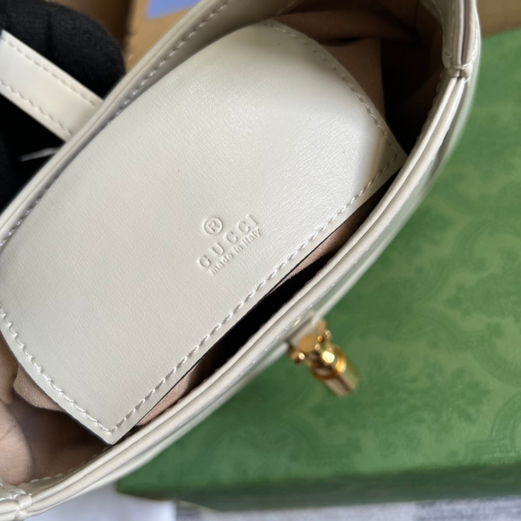 GUCCI JACKIE MINI 19 SHOULDER BAG IN WHITE CALFSKIN