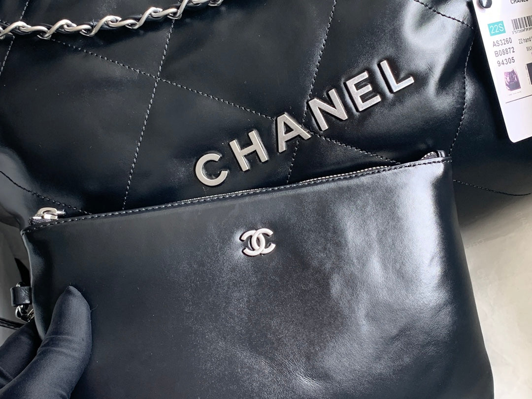 CHANEL MEDIUM 37 HANDBAG IN BLACK SHINY CALFSKIN SILVER HARDWARE