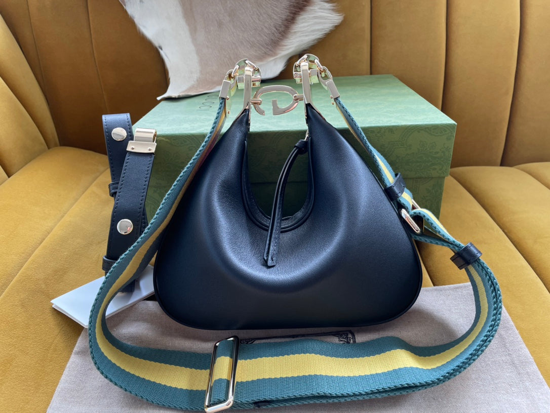GUCCI ATTACHE 23 SMALL SHOULDER BAG BLACK CALFSKIN