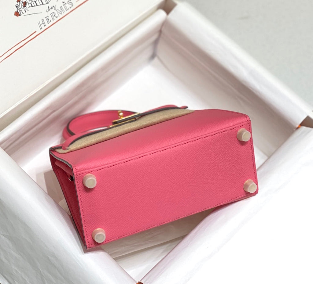 HERMES KELLY MINI 20 BAG IN WATERMELON PINK CALFSKIN WITH GOLD HARDWARE