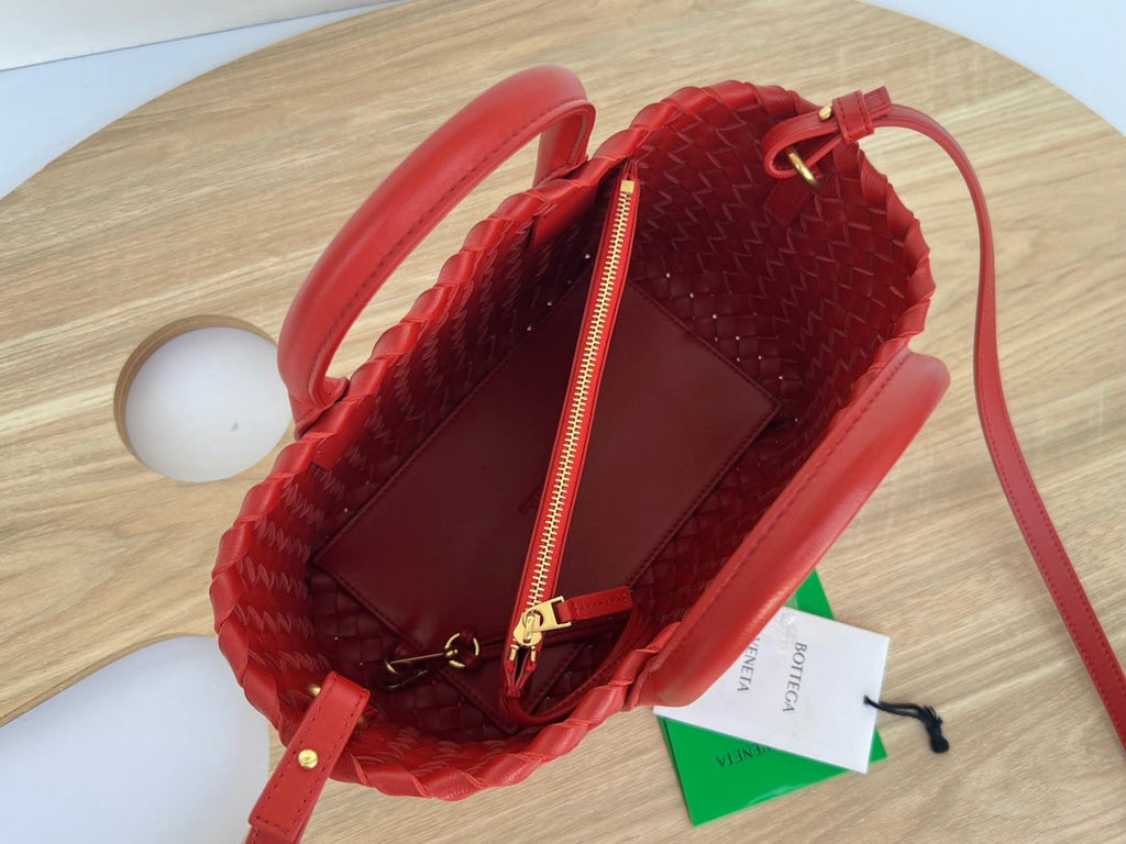 BOTTEGA VENETA MINI CABAT 20 IN RED LAMBSKIN
