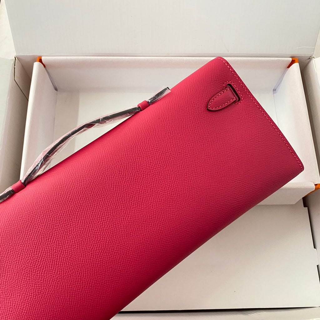 HERMES KELLY CUT 31 IN CHERRY RED CALFSKIN WITH GOLD HARDWARE