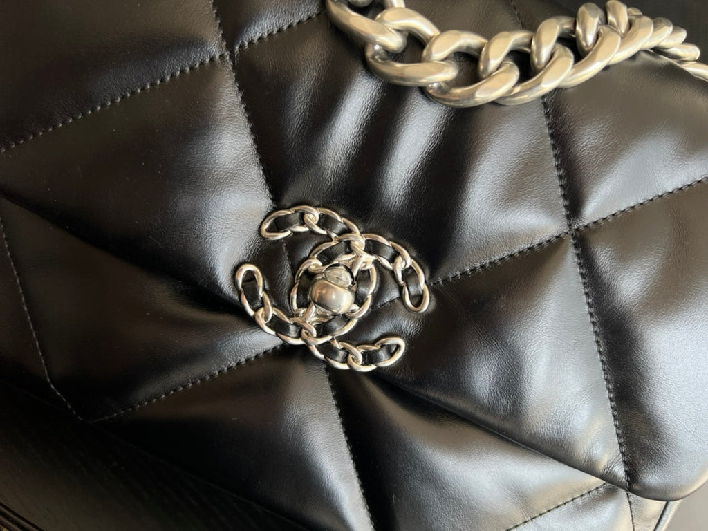CHANEL 19 FLAP BAG 30 BLACK GOATSKIN RUTHENIUM HARDWARE