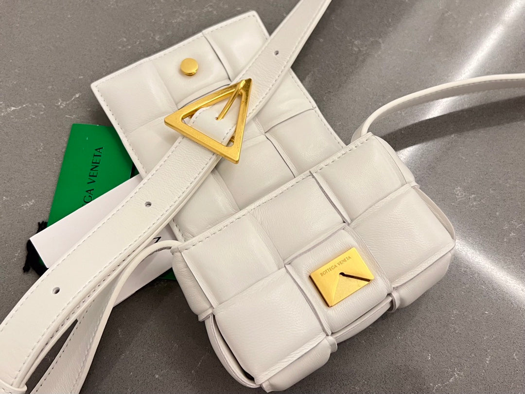 BOTTEGA VENETA MINI CASSETTE 12 IN WHITE LAMBSKIN