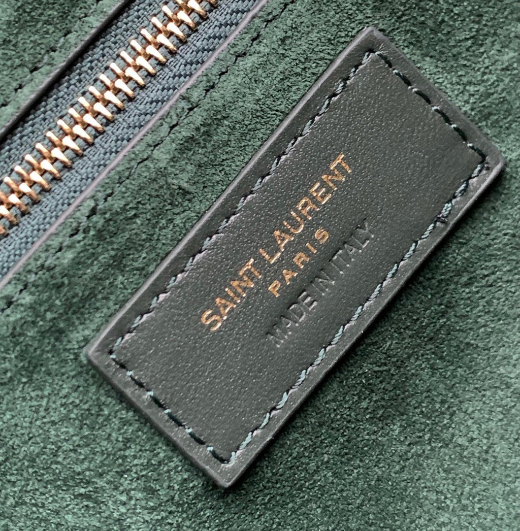LE 5 À 7 BAG 24 DARK GREEN CALFSKIN