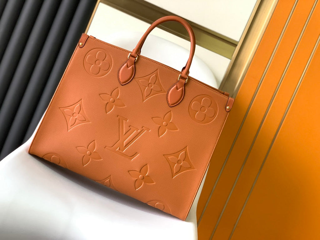 LOUIS VUITTON ONTHEGO GM 41 GOLD