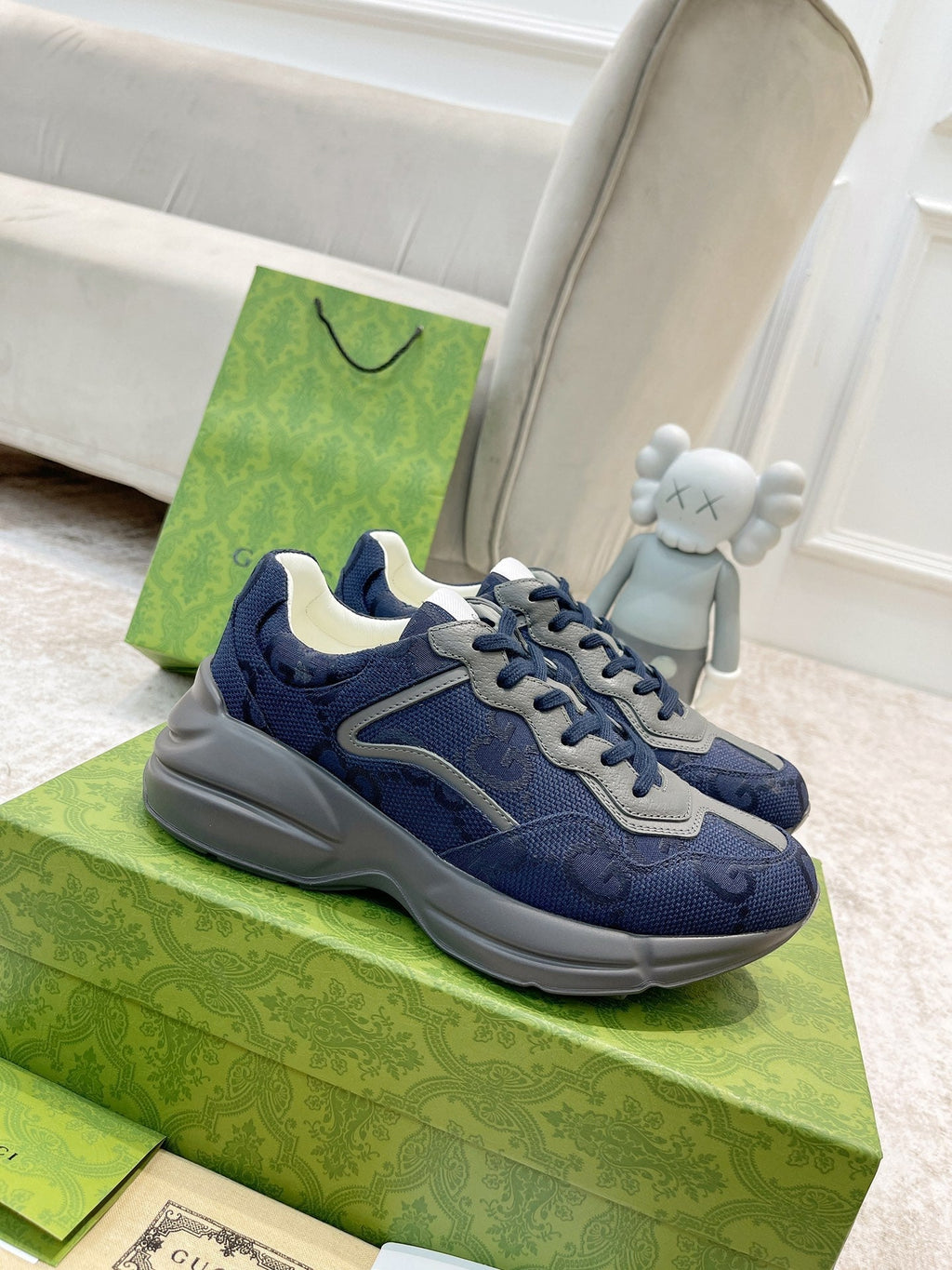 GUCCI RHYTON TRAINER NAVY AND GRAY LAMBSKIN