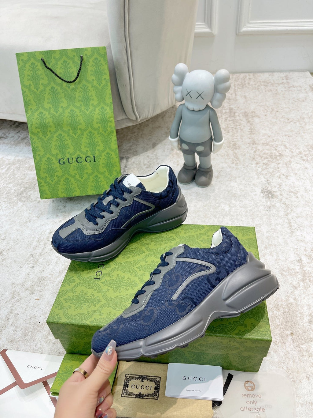 GUCCI RHYTON TRAINER NAVY AND GRAY LAMBSKIN