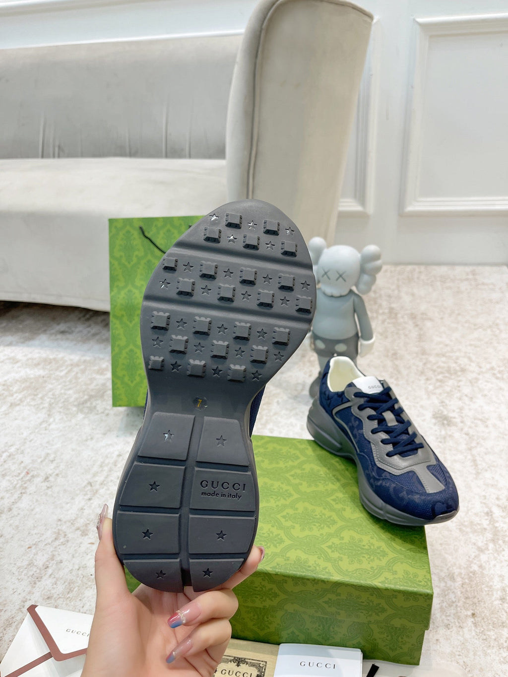 GUCCI RHYTON TRAINER NAVY AND GRAY LAMBSKIN