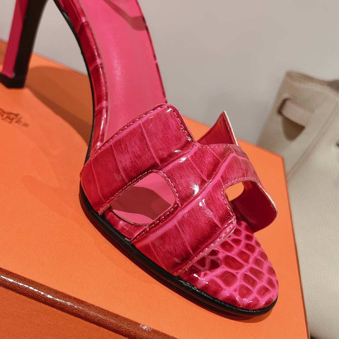 HERMES PREMIERE 105 SANDAL IN WATERMELON PINK CROCODILE LEATHER