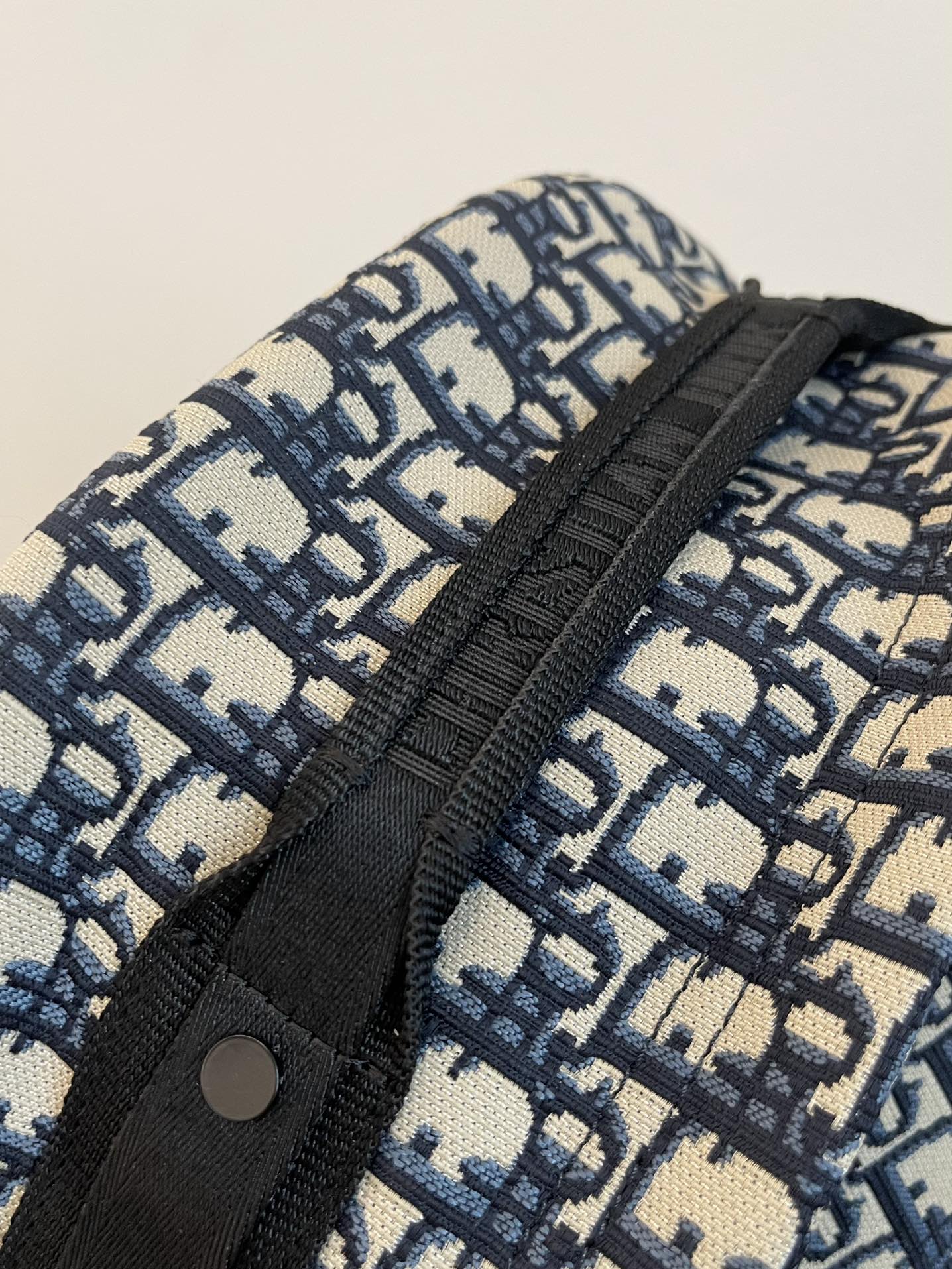 DIOR TRAVEL BACKPACK 41 IN OBLIQUE JACQUARD