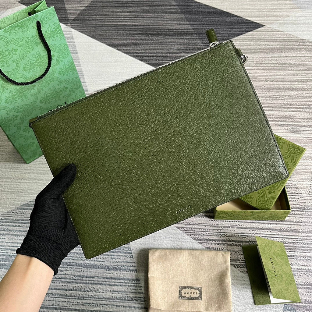 GUCCI MARMONT POUCH 30 IN ARMY GREEN LAMBSKIN