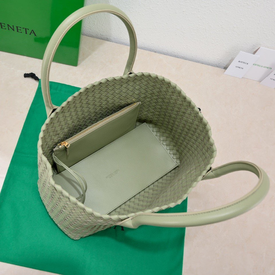 BOTTEGA VENETA Large Cabat 45cm Light Green Lambskin Ghw