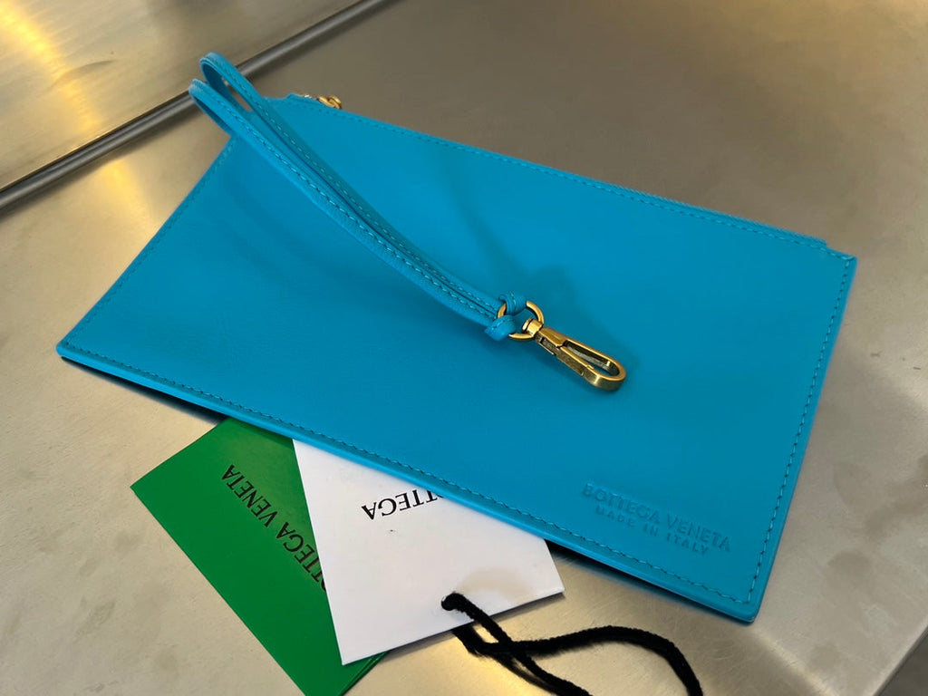 BOTTEGA VENETA SMALL ARCO TOTE 30 IN CERULEAN BLUE LAMBSKIN