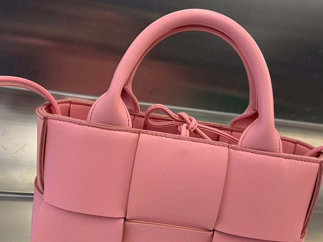 BOTTEGA VENETA CANDY ARCO TOTE 20 IN BLUSH PINK CALFSKIN