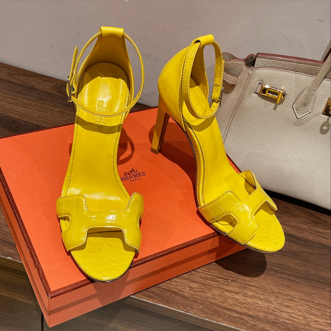 HERMES PREMIERE 115 SANDAL IN BRIGHT YELLOW CALFSKIN