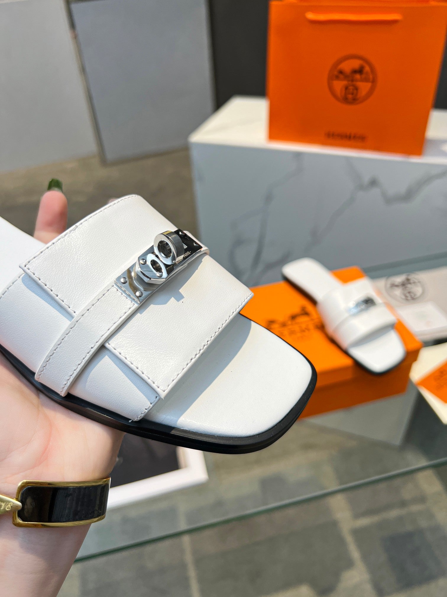HERMES Giulia Sandal White Calfskin