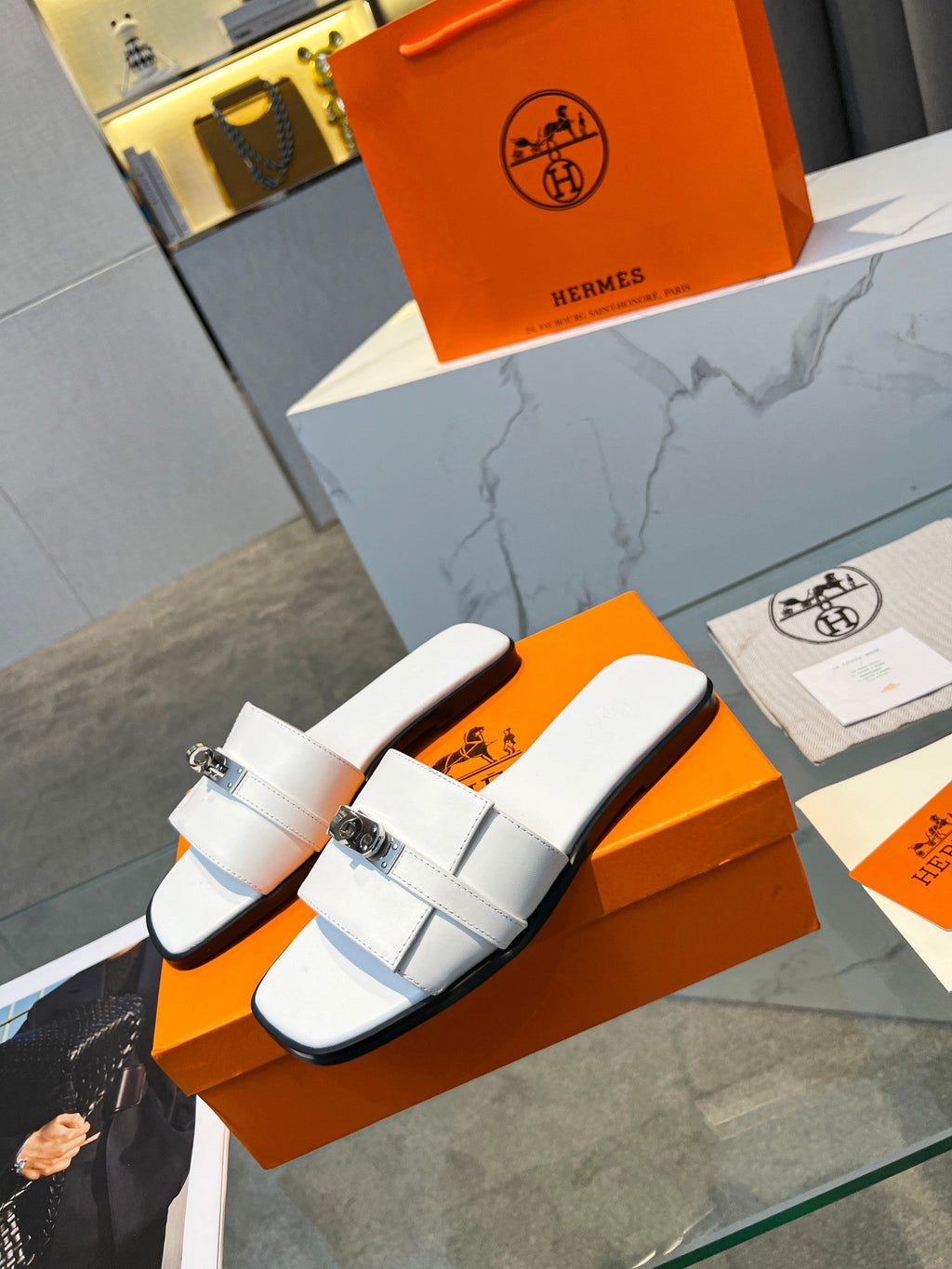 HERMES Giulia Sandal White Calfskin