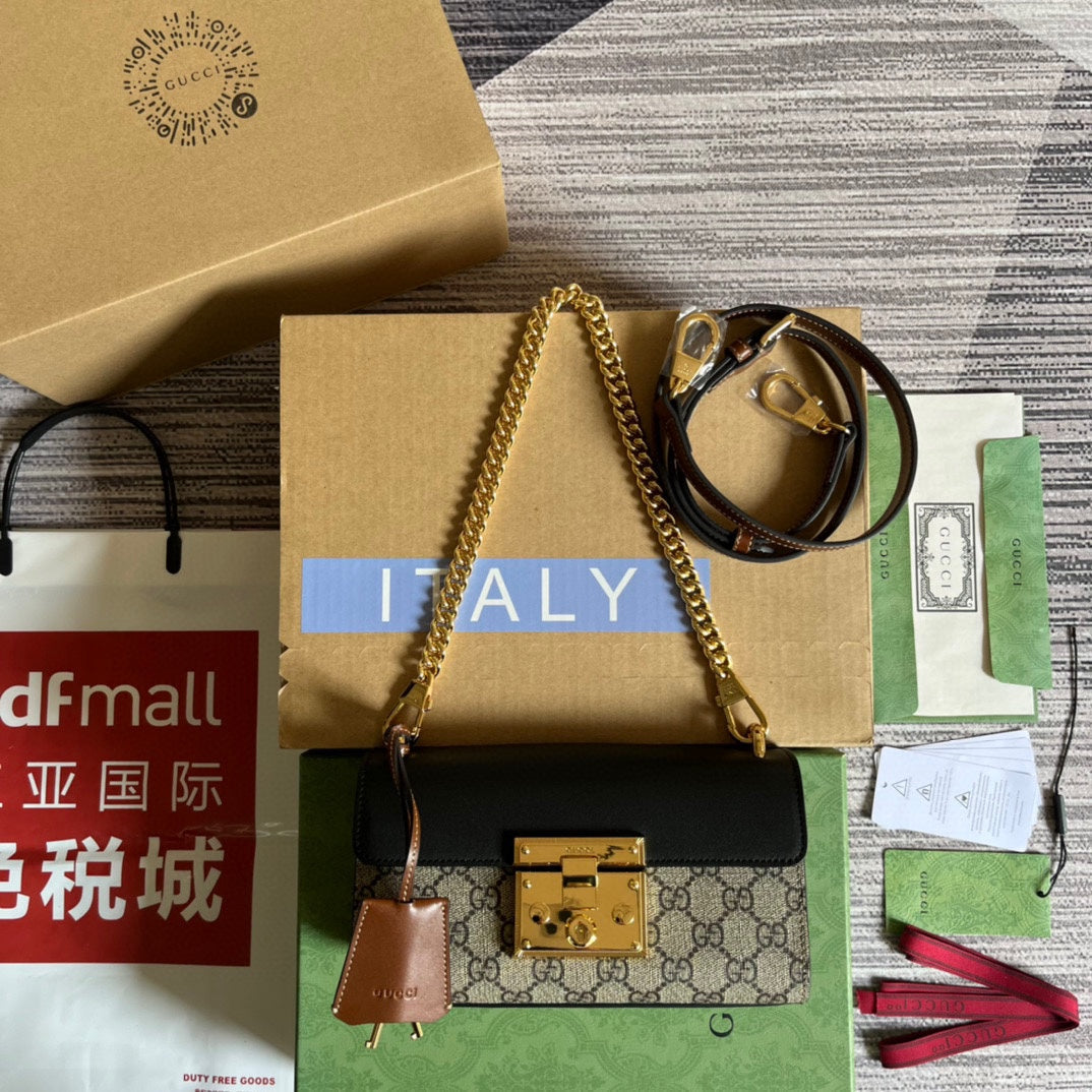 GUCCI PADLOCK 22 SMALL  BAG IN BLACK CALFSKIN AND BEIGE CANVAS