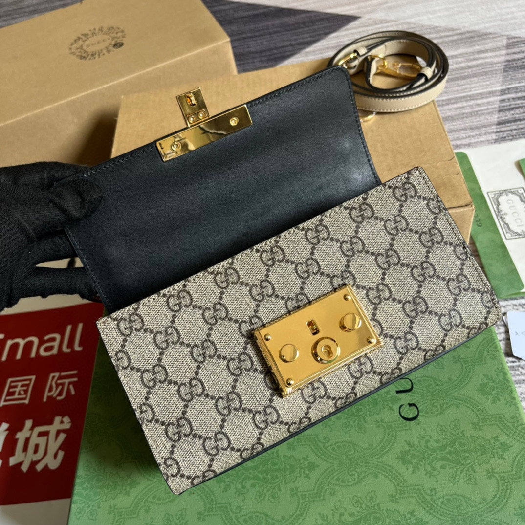 GUCCI PADLOCK 22 SMALL  BAG IN BLACK CALFSKIN AND BEIGE CANVAS