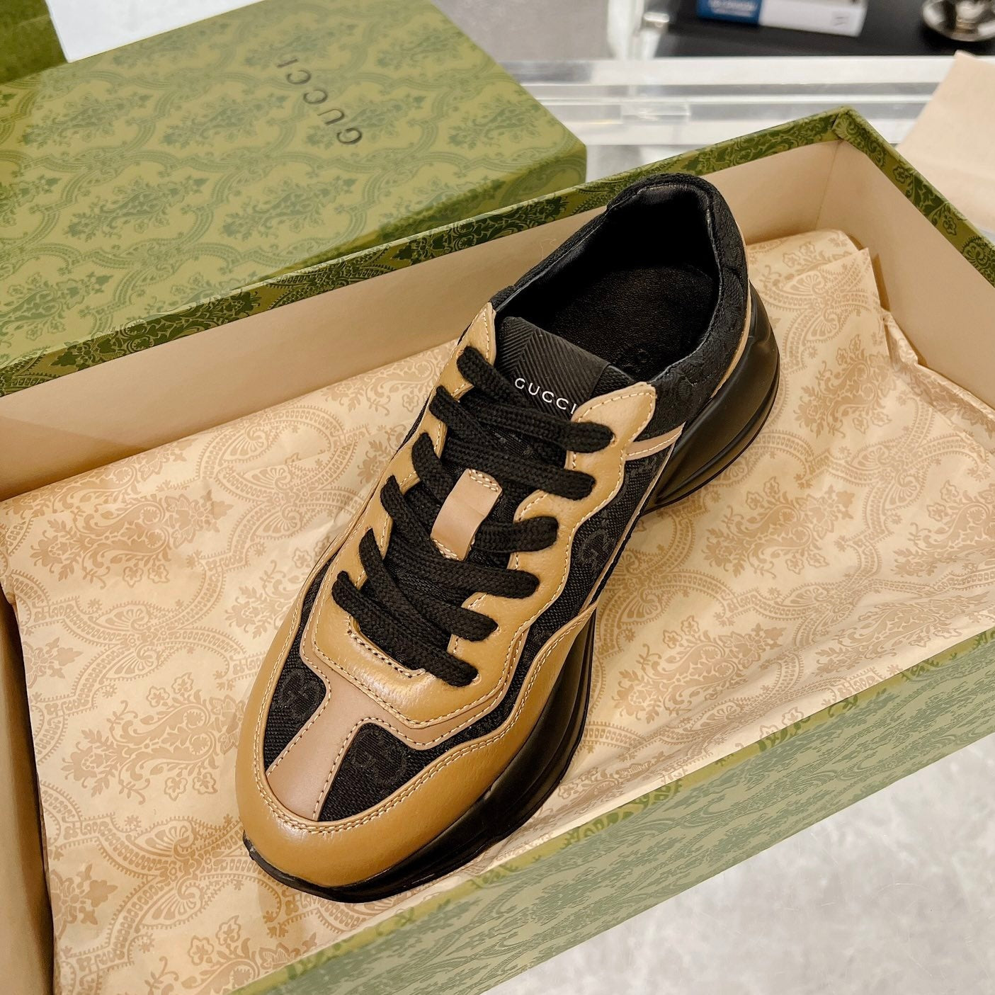 GUCCI 100 RHYTON SNEAKER Black Caramel Brown