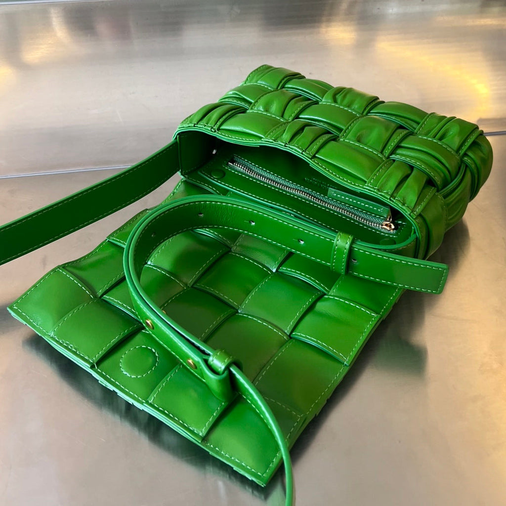 BOTTEGA VENETA MINI CASSETTE 19 IN SHAMROCK GREEN SOFT LAMBSKIN