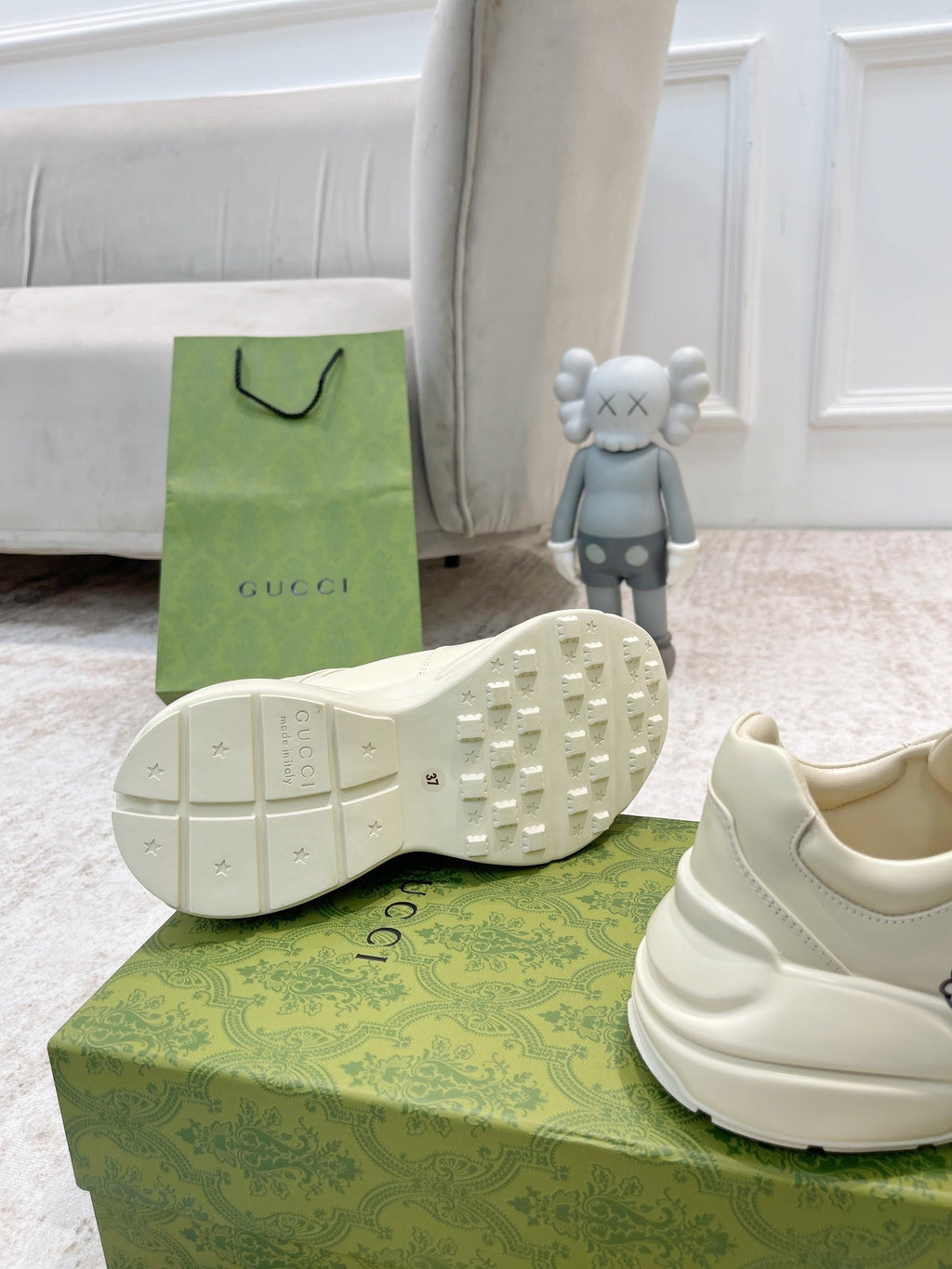 GUCCI RHYTON TRAINER WHITE LAMBSKIN WITH CAT ICON