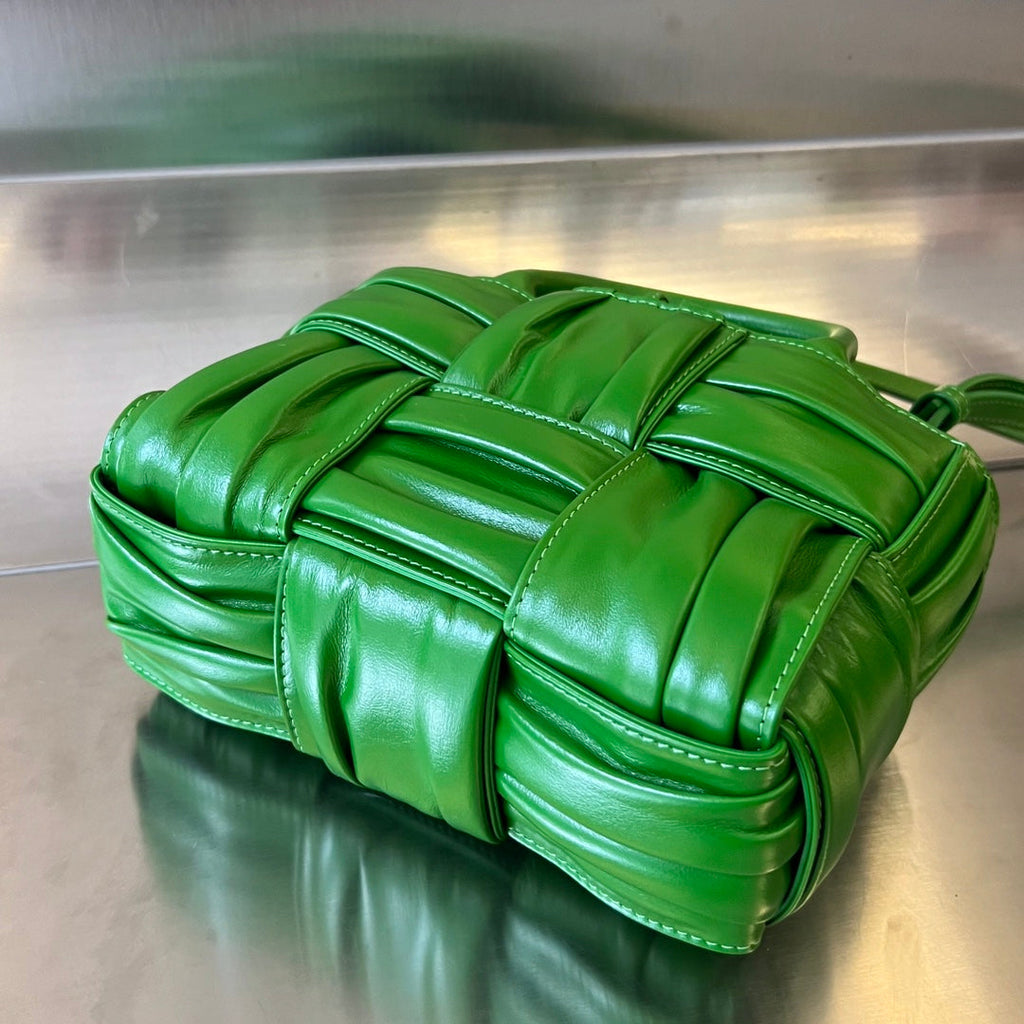 BOTTEGA VENETA CANDY ARCO TOTE 20 IN GREEN SOFT LAMBSKIN