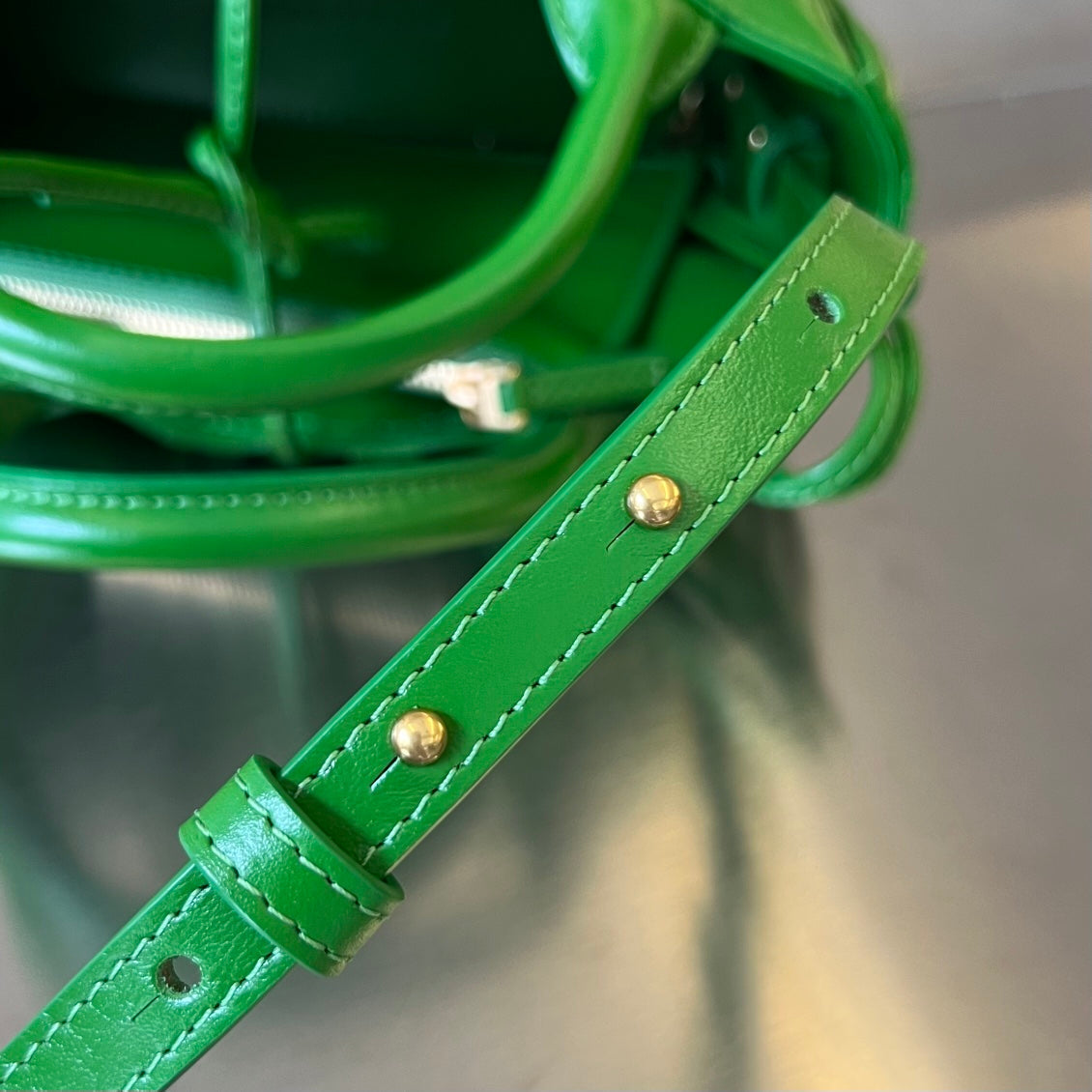 BOTTEGA VENETA CANDY ARCO TOTE 20 IN GREEN SOFT LAMBSKIN