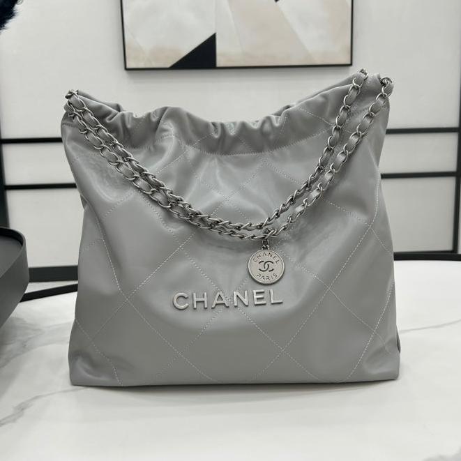 CHANEL LARGE 42 HANDBAG IN GREY CALFSKIN SILVER HARDWARE