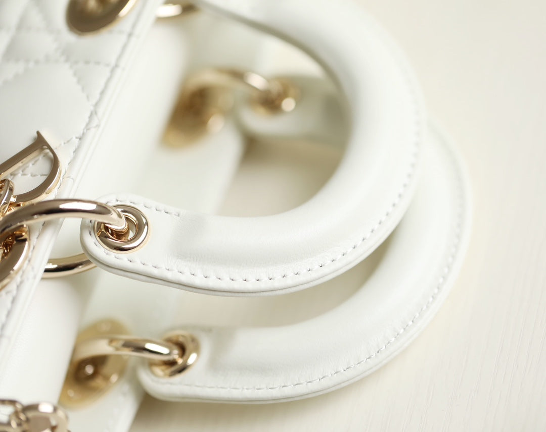 DIOR LADY D-JOY MICRO 16 IN WHITE LAMBSKIN