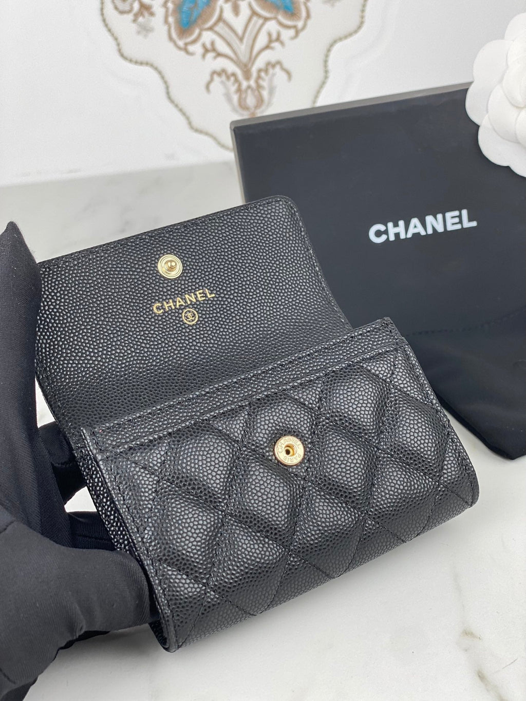 CHANEL FLAP CARD HOLDER 11 BLACK GRAINED CALFSKIN GOLD ICON