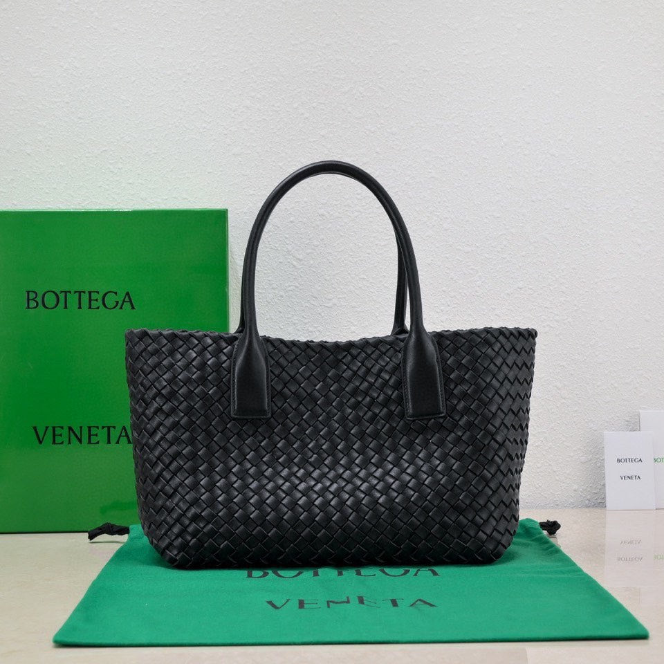BOTTEGA VENETA Large Cabat 45cm Black Lambskin Ghw