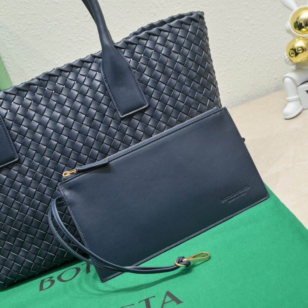 BOTTEGA VENETA Large Cabat 45cm Navy Blue Lambskin Ghw