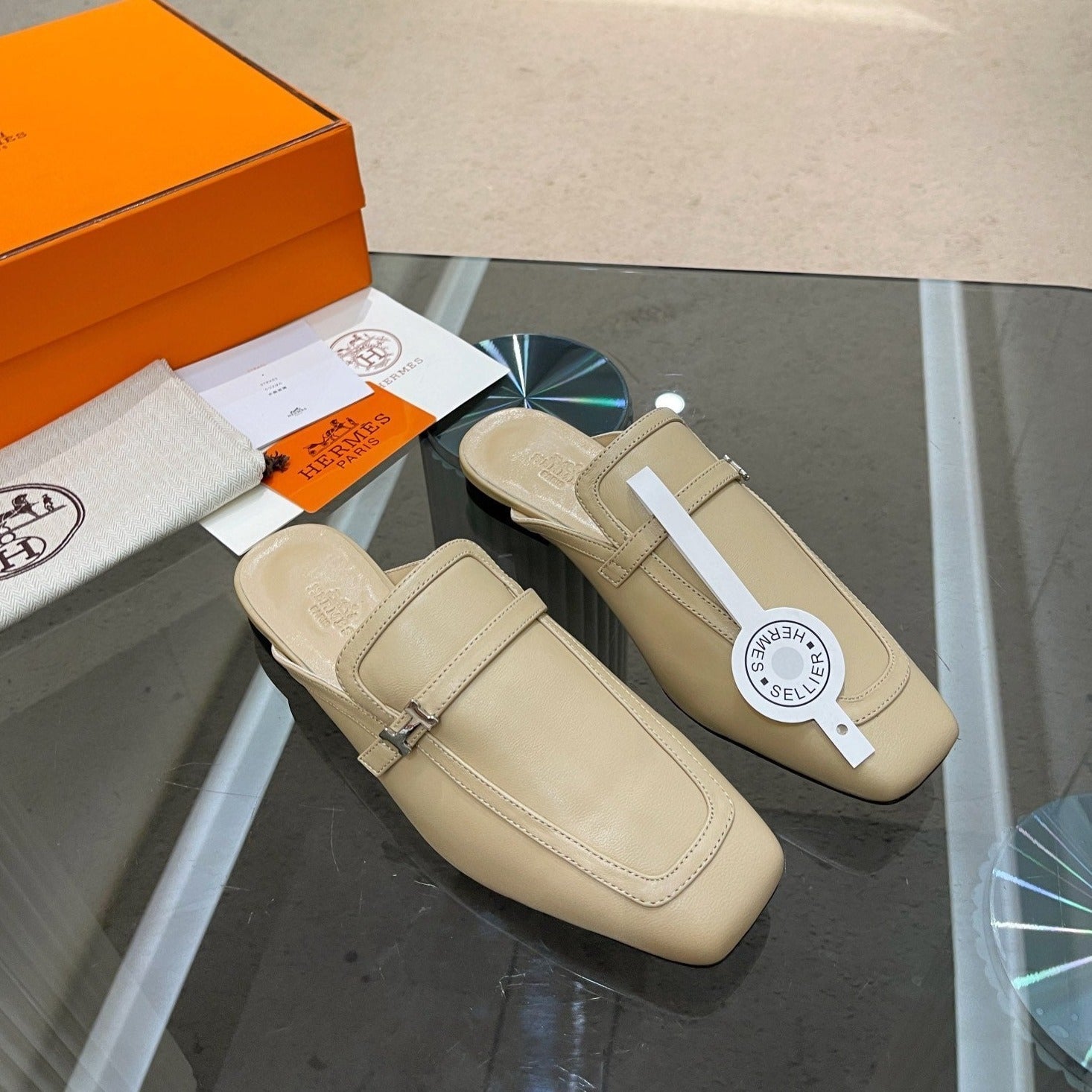 HERMES GROUPIE MULE BEIGE LAMBSKIN