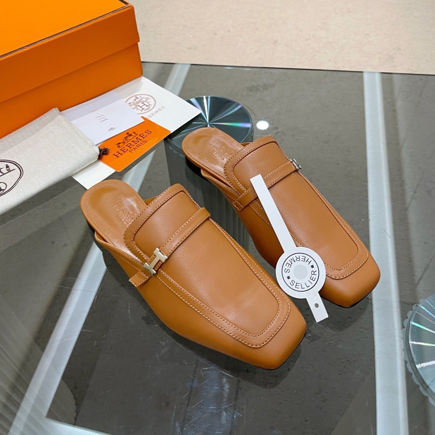 HERMES GROUPIE MULE TAWNY LAMBSKIN