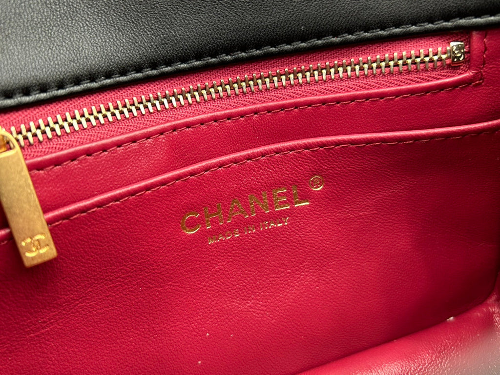 CHANEL SMALL 17 FLAP BAG IN BLACK CALFSKIN GOLD HARDWARE