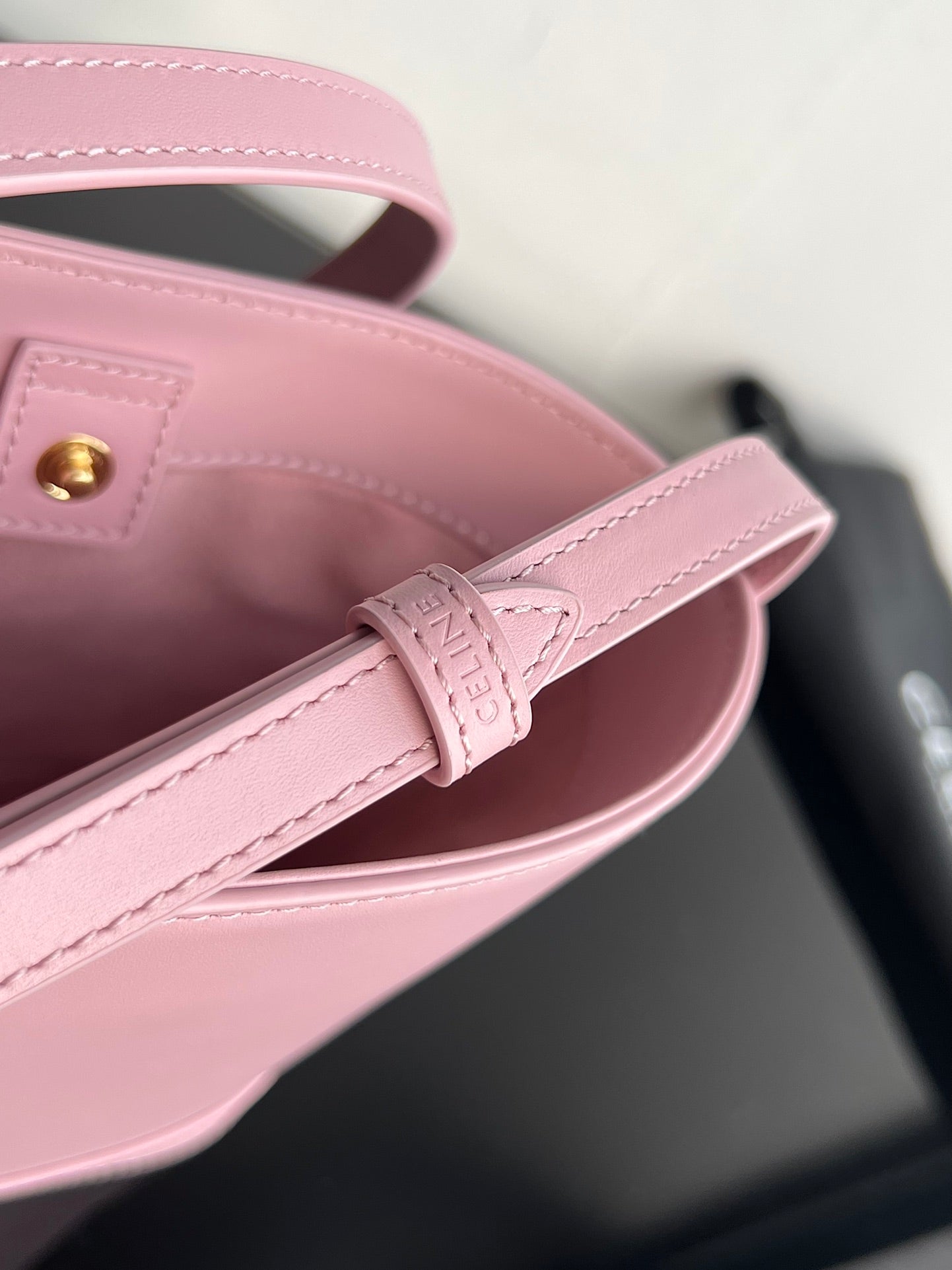 CELINE CUIR TRIPHOME 19 PINK PASTEL SMOOTH CALFSKIN BUCKET BAG