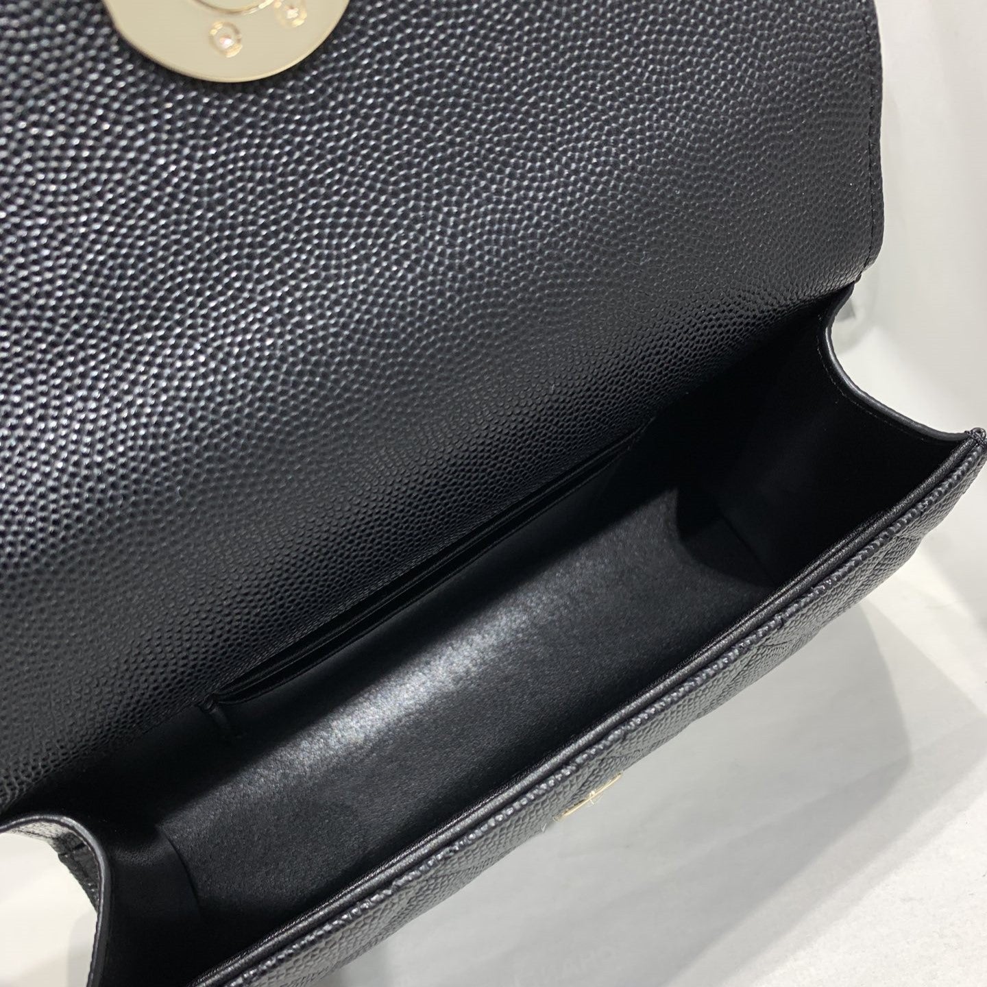 CHANEL 23P Flap Bag 19cm Black Caviar Gold Hardware