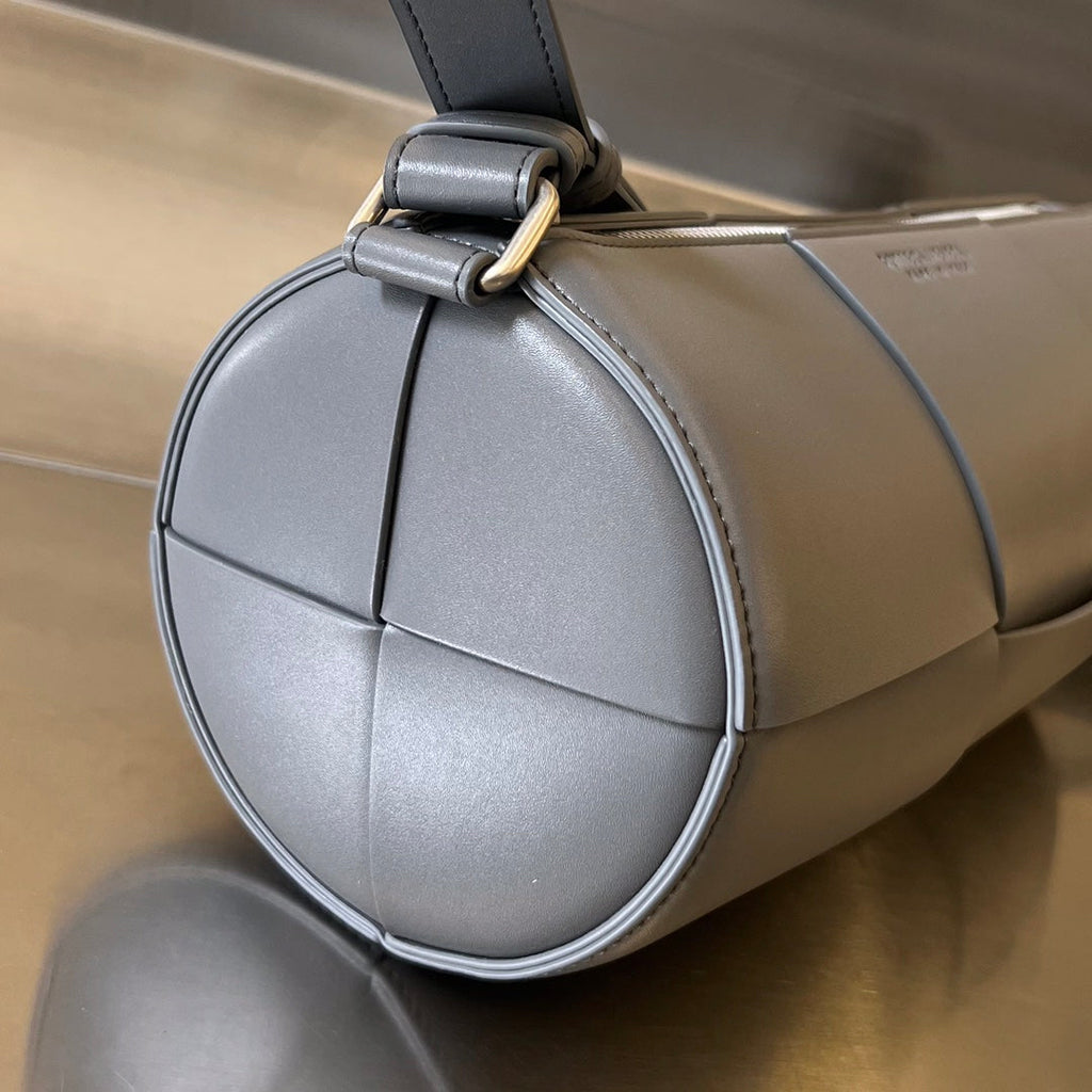 BOTTEGA VENETA CYLINDER CASSETTE 30 IN LAVA GRAY CALFSKIN