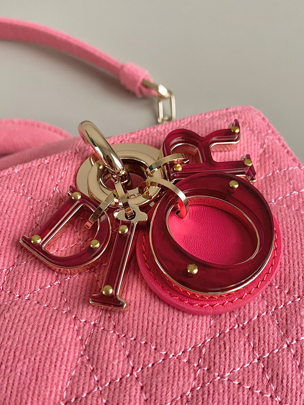 DIOR D-JOY BAG 22 IN HOT PINK MACROCANNAGE DENIM