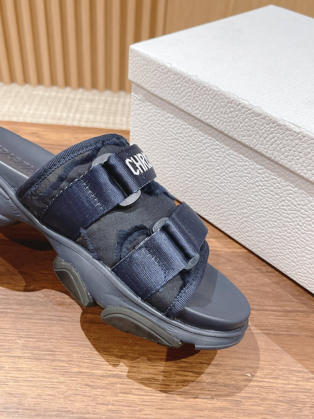 DIOR PLATFORM SLIDES 25S 30 MM IN MIDNIGHT BLUE FABRIC AND CALFSKIN