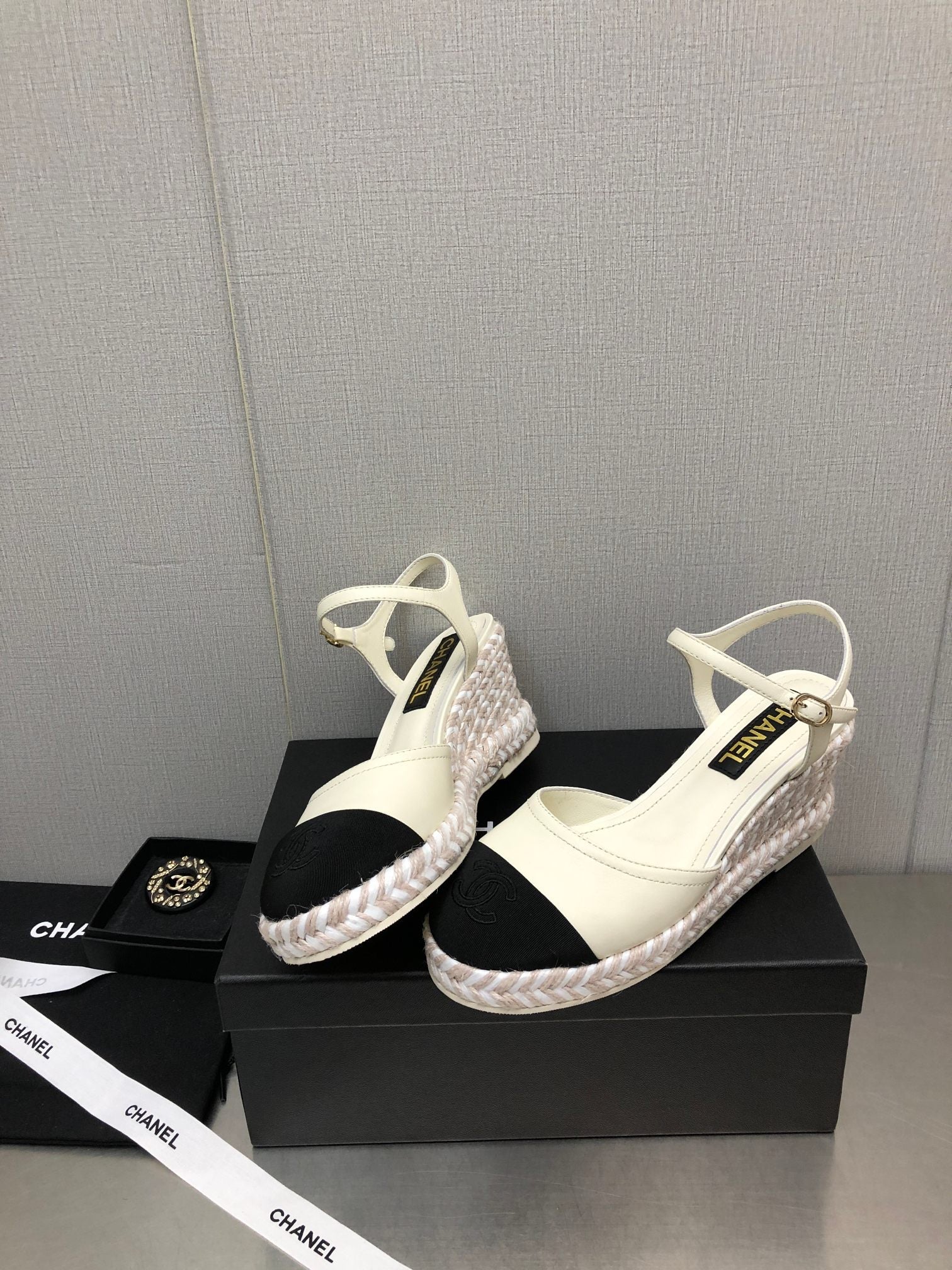 CHANEL MARY JANE WEDGE WHITE LAMBSKIN