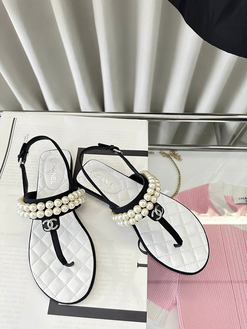 CHANEL CLASSIC THONG SANDALS PEARL CHAIN IN WHITE LAMBSKIN