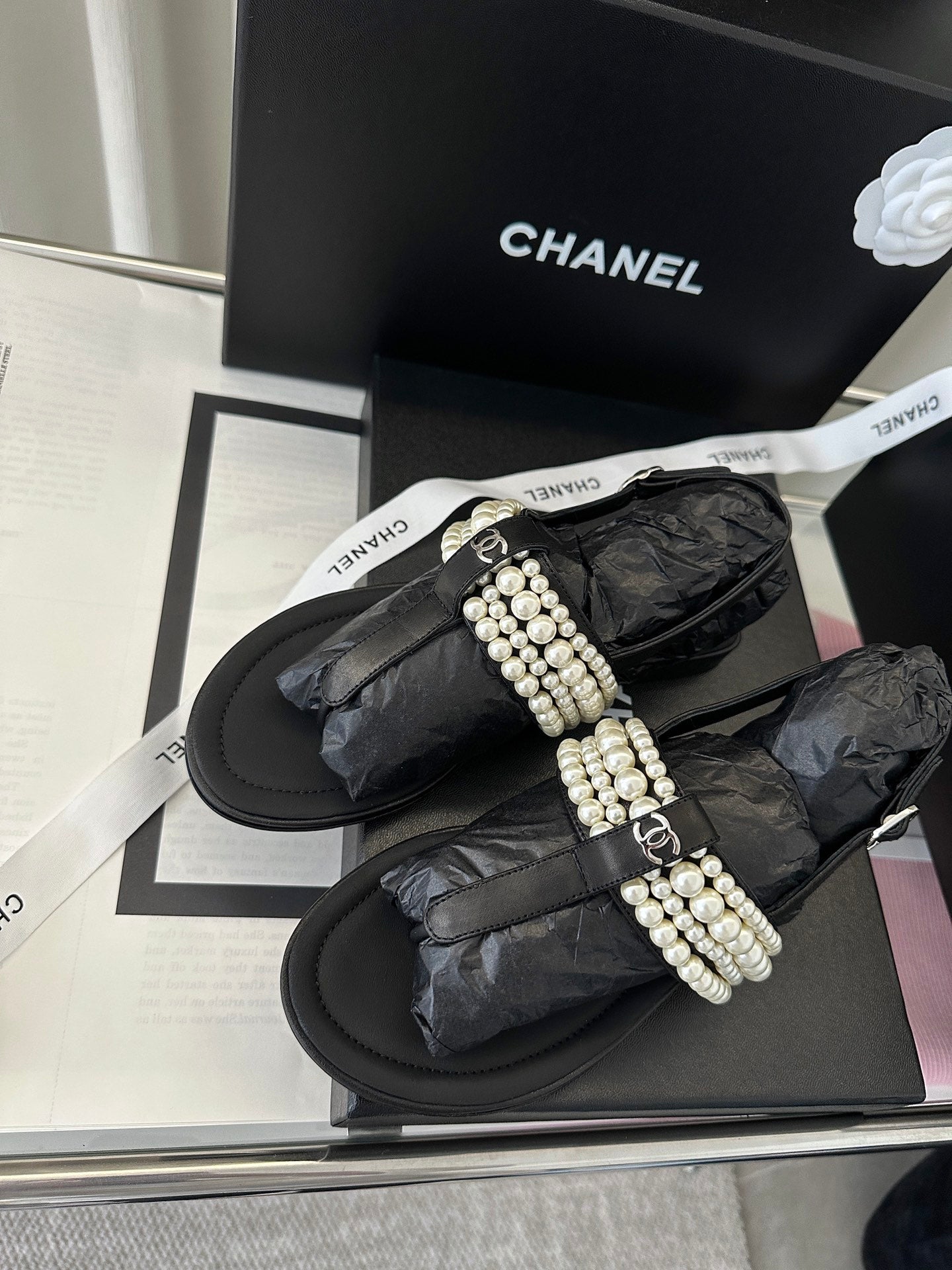 CHANEL CLASSIC THONG SANDALS PEARL CHAIN IN BLACK LAMBSKIN