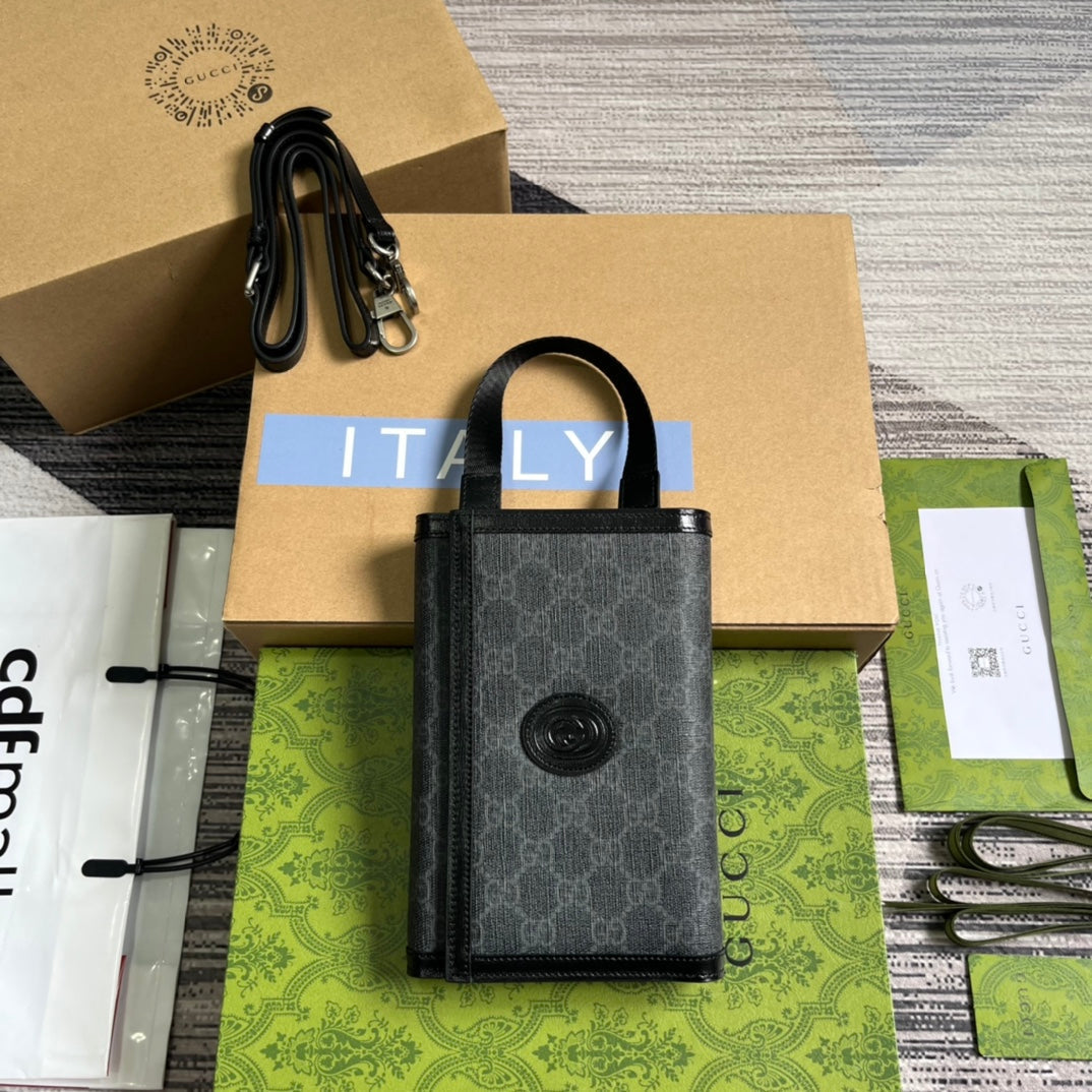 GUCCI CLASP CLUTCH 20 IN BLACK CANVAS AND CALFSKIN