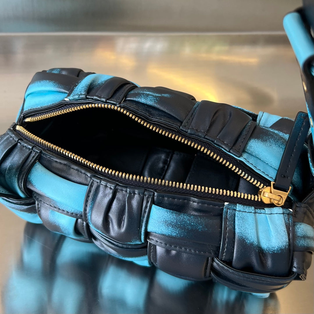 BOTTEGA VENETA SMALL BRICK CASSETTE 23 IN SKY BLUE MIX BLACK LAMBSKIN