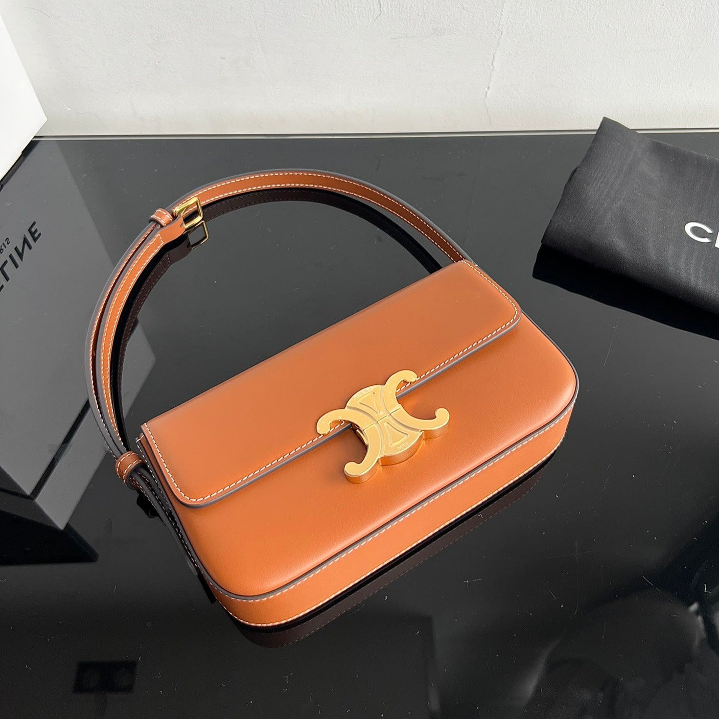 CELINE TRIOMPHE 20 CIDER ORANGE CALFSKIN