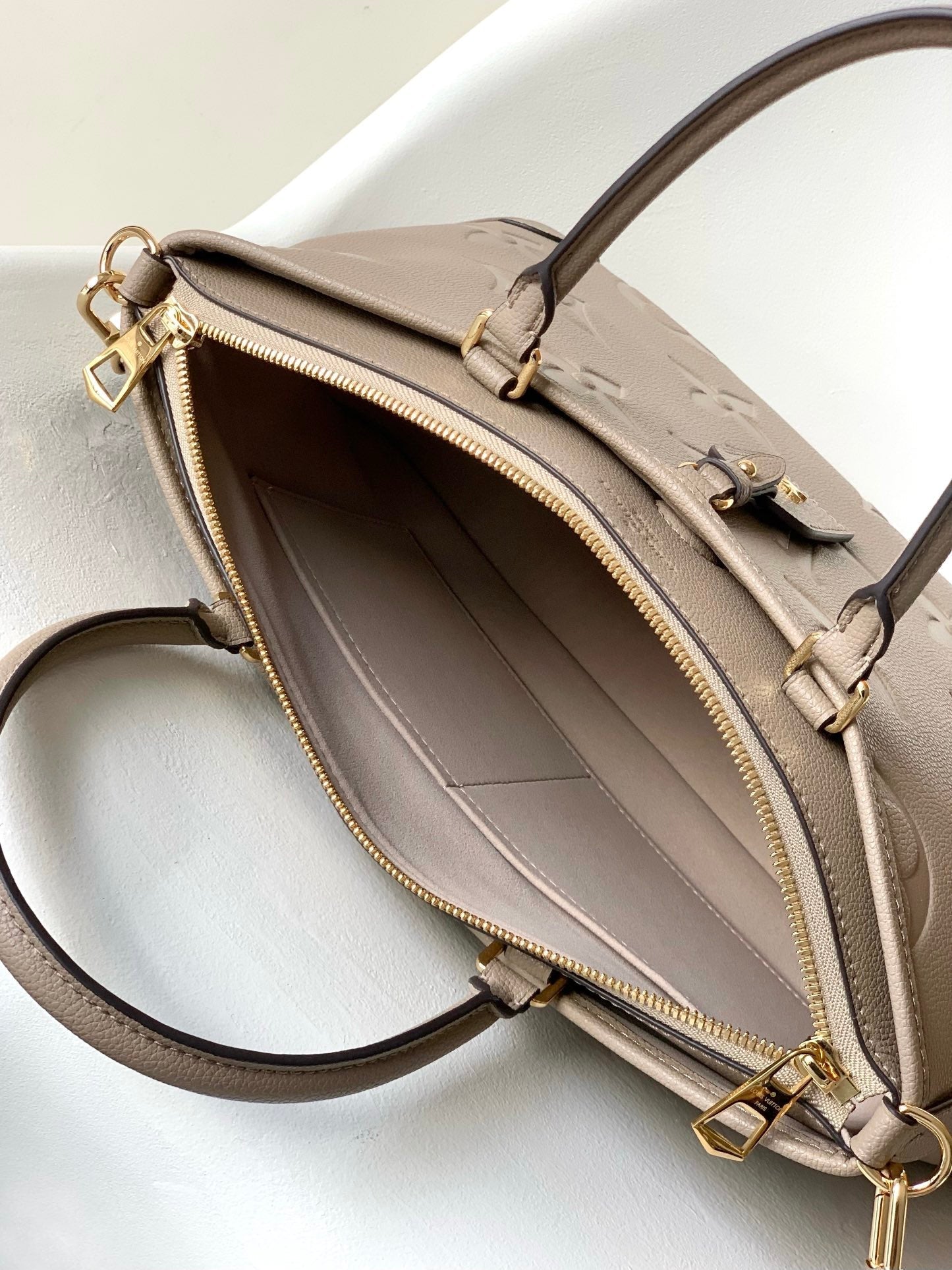 LOUIS VUITTON LV 25S TRIANON MM BAG 36 IN WARM TAUPE CALFSKIN GOLD HARDWARE