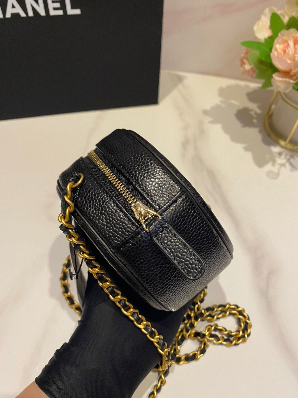 CHANEL MINI 12 ROUND CHAIN BAG IN BLACK CALFSKIN GOLD HARDWARE